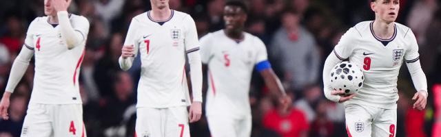 国际足联-【友谊赛】英格兰首负亚洲队，日本收割7支世界冠军